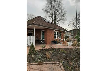 Freistehender Bungalow mit hochwertiger Ausstattung - Reher