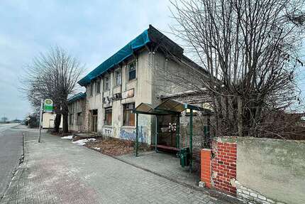 Haus zum Kaufen in Peitz 15.000,00 € 0 m²