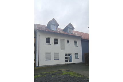 Haus zum Kaufen in Nidda 255.000,00 € 155 m²