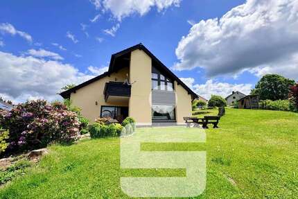 Haus zum Kaufen in Selb 289.000,00 € 148 m²