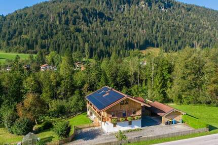 Luxuriöses Landhaus mit Baureserve - Schneizlreuth Weißbach