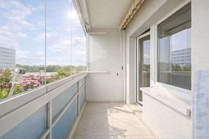 Wohnung zum Kaufen in Berlin 140.000,00 € 56.4 m²