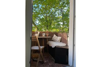 Zwischenmiete (28.04.–11.06.): 50qm, 2 Zimmer, Altbau mit Balkon. - Berlin Charlottenburg-Wilmersdorf