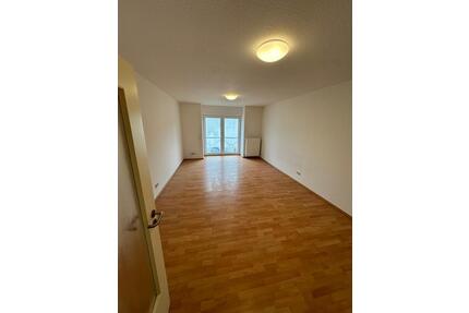 1 Zimmer-Apartment - 350,00&nbsp;EUR Kaltmiete, ca.&nbsp; 32,00&nbsp;m&sup2; in Homburg (PLZ: 66424)