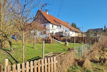Bauernhaus mit riesigem Grundstück zu verk. - Stockach
