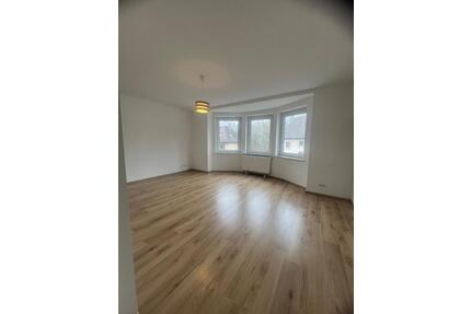 3,5-Zimmer-Wohnung mit Balkon im 1.OG in Top-Lage von Bochum-Weit