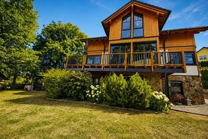 Exklusives Energiesparhaus mit Panoramablick & traumhaftem Garten - Kalt