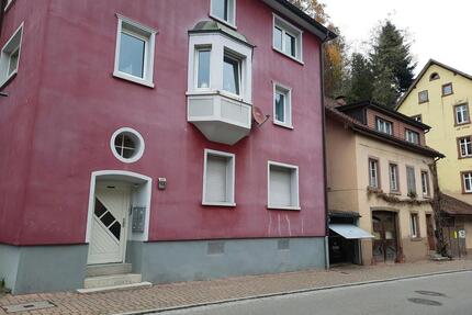 Mehrfamilienhaus - 630.000,00&nbsp;EUR Kaufpreis, ca.&nbsp; 350,00&nbsp;m&sup2; in Zell im Wiesental (PLZ: 79669)