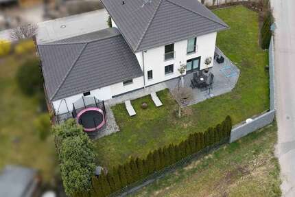 Haus zum Kaufen in Essenbach 698.000,00 € 156 m²