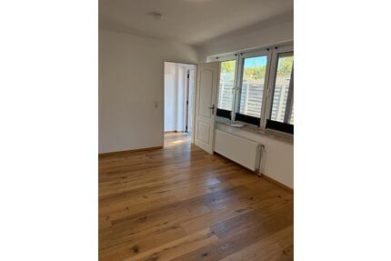2 Raum Whg in Heide - 806,00&nbsp;EUR Kaltmiete, ca.&nbsp; 70,00&nbsp;m&sup2; in Heide (PLZ: 25746)