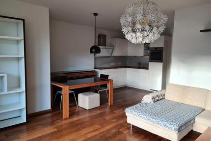 3-Zimmerwohnung im Herzen Hamburgs mit großem Balkon