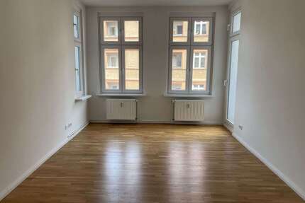 Wohnung zum Mieten in Berlin 1.035,75 € 82.86 m²