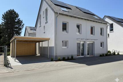 NEUE Doppelhaushälfte Darmstadt mit Carport & PV-Anlage | ERSTE Monat kaltmietfrei