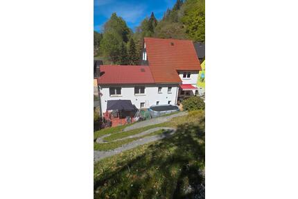 Luxus 265m2 Villa auf 4.500m2 Grund zwischen Coburg und Suhl