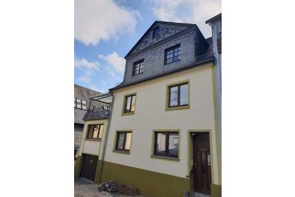 Einfamilienhaus mit großem Grundstück in Oberwesel im romantischen Rheintal(UNESCO-Weltkulturerbe)