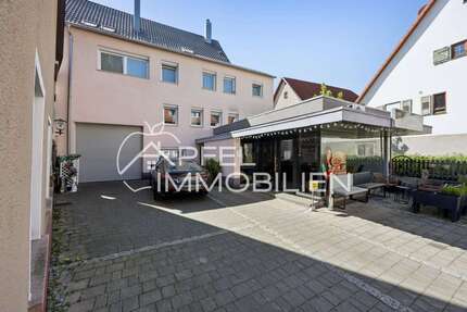Haus zum Kaufen in Metzingen 799.000,00 € 307 m²
