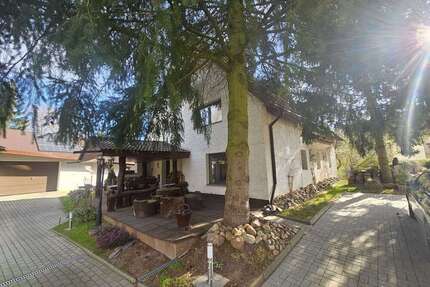 Haus zum Kaufen in Bad Schmiedeberg 449.000,00 € 245 m²