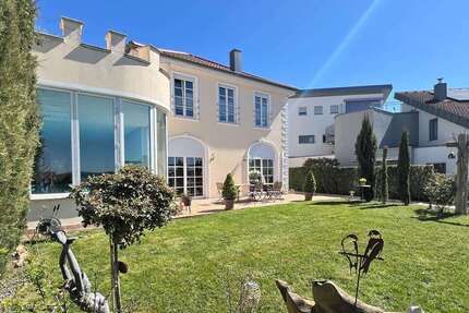 Haus zum Kaufen in Esslingen 2.280.000,00 € 266 m²