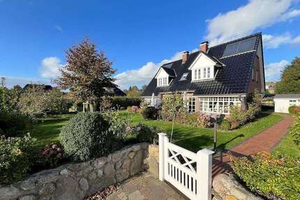 Haus zum Kaufen in Wyk auf Föhr 750.000,00 € 91 m²