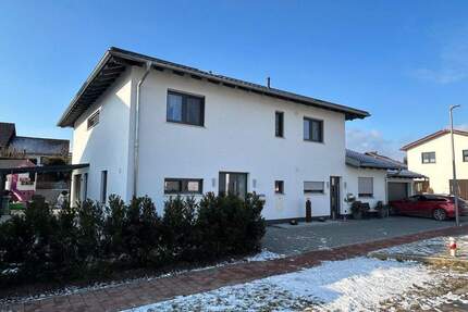 Traumhaus mit Einliegerwohnung in Geiselhöring