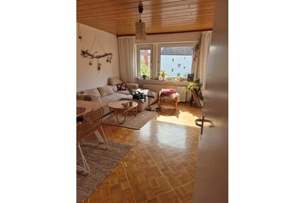 Helle und freundliche 3-Zimmer Wohnung mit Balkon in Neu-Ulm