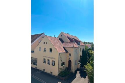 Riesen Haus mit großem Grundstück in der Innenstadt - Roding