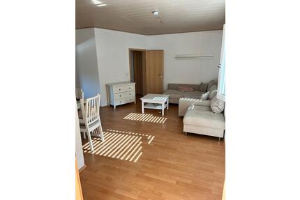 Helle 3-Zimmer-Wohnung in Störnstein