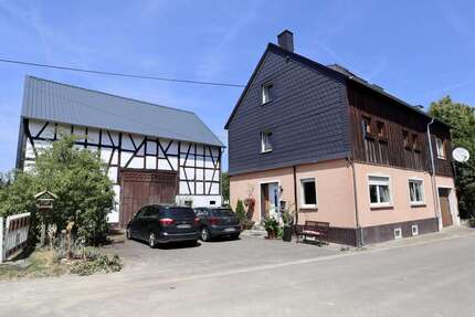 Haus zum Kaufen in Forst 125.000,00 € 261 m²