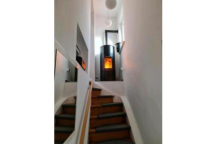 Modernisiertes, kleines Haus in Eich zu vermieten.