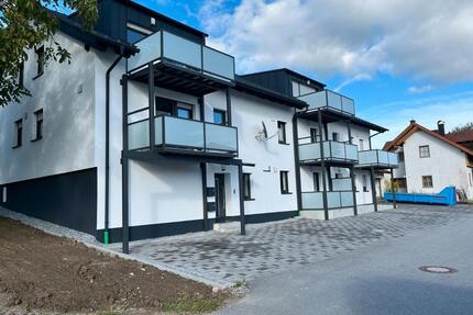 2-Zimmerwohnung - 760,00&nbsp;EUR Kaltmiete, ca.&nbsp; 76,00&nbsp;m&sup2; in Ruderting (PLZ: 94161)