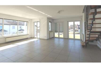 Haus zum Kaufen in Uhldingen-Mühlhofen 939.000,00 € 301.85 m²