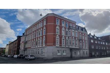 Wohnung zum Kaufen in Wilhelmshaven 230.000,00 € 219 m²