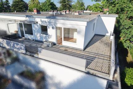 Exklusive Penthouse Wohnung + separate Soutterain-Gewerbefläche - München Hadern