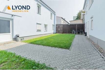 Haus zum Kaufen in Magdeburg Fermersleben 449.000,00 € 267 m² - Magdeburg / Fermersleben