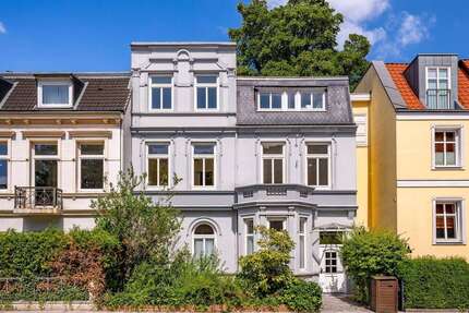 Haus zum Kaufen in Hamburg 1.845.000,00 € 241 m²