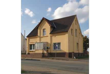 Mehrfamilienhaus mit Garten - 159.000,00&nbsp;EUR Kaufpreis, ca.&nbsp; 192,00&nbsp;m&sup2; in Bünde (PLZ: 32257)