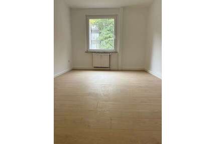 Wohnung zum Mieten in Duisburg 520,00 € 65 m²