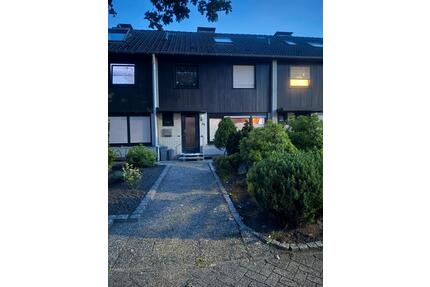 Charmantes Reihenhaus mit viel Platz für die Familie - Nordhorn