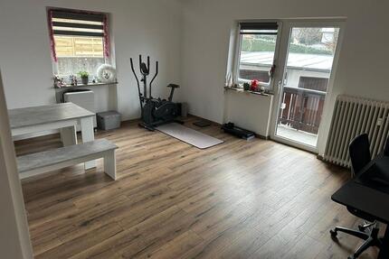 Traumhafte 2 Zimmerwohnung - 650,00&nbsp;EUR Kaltmiete, ca.&nbsp; 64,00&nbsp;m&sup2; in Regen (PLZ: 94209)