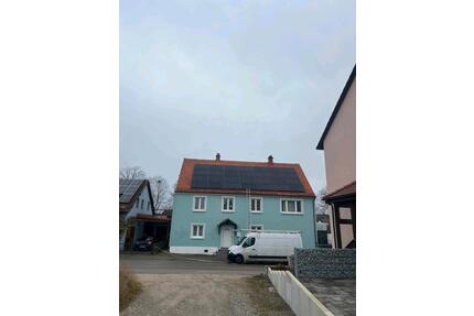 Haus zu verkaufen - 270.000,00&nbsp;EUR Kaufpreis, ca.&nbsp; 250,00&nbsp;m&sup2; in Schopfloch (PLZ: 91626)