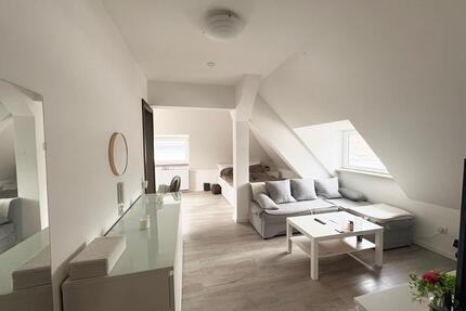 Zentrale & helle 1-Zimmer-Wohnung (30 m²) nur 410€ Warm!!! - Siegen Eiserfeld