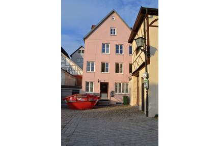 Stadtwohnung - 450,00&nbsp;EUR Kaltmiete, ca.&nbsp; 43,00&nbsp;m&sup2;&nbsp;Wohnfl&auml;che in Weißenburg i. Bay. (PLZ: 91781)