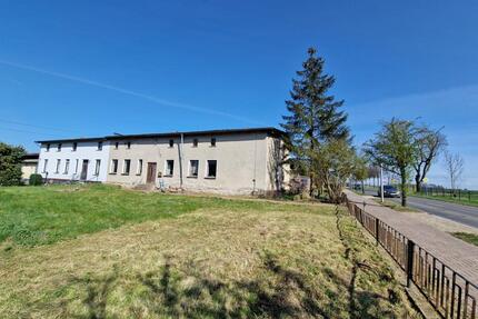 nostalgisches Reihenhaus - 48.000,00&nbsp;EUR Kaufpreis, ca.&nbsp; 87,00&nbsp;m&sup2; in Pasewalk (PLZ: 17309)