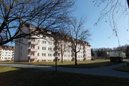 4-R-Familienwohnung * Balkon * Kita- u. Schule nebenan - Ronneburg