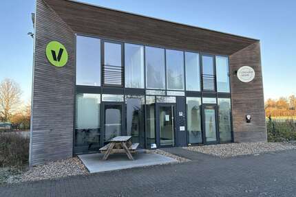 Halle in Felde 3.000,00 € 138 m²