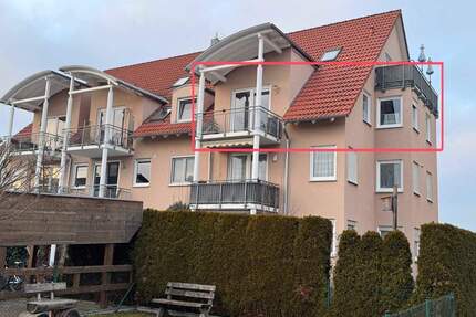 Toll geschnittene und helle 4-ZKB mit Balkon und Garage - Mering