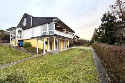 Haus zum Kaufen in Jestetten - Altenburg 500.000,00 € 204.89 m²