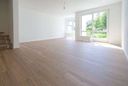 Haus zum Mieten in Hechendorf 2.490,00 € 141 m²