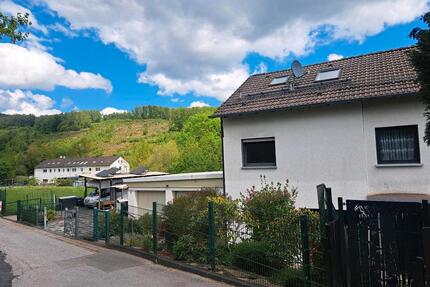 Doppelhaushälfte Sackgasse Autofrei - Neuenrade