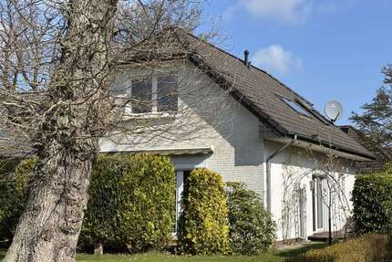 Haus zum Kaufen in Schwanewede Leuchtenburg 319.000,00 € 103.9 m² - Schwanewede / Leuchtenburg